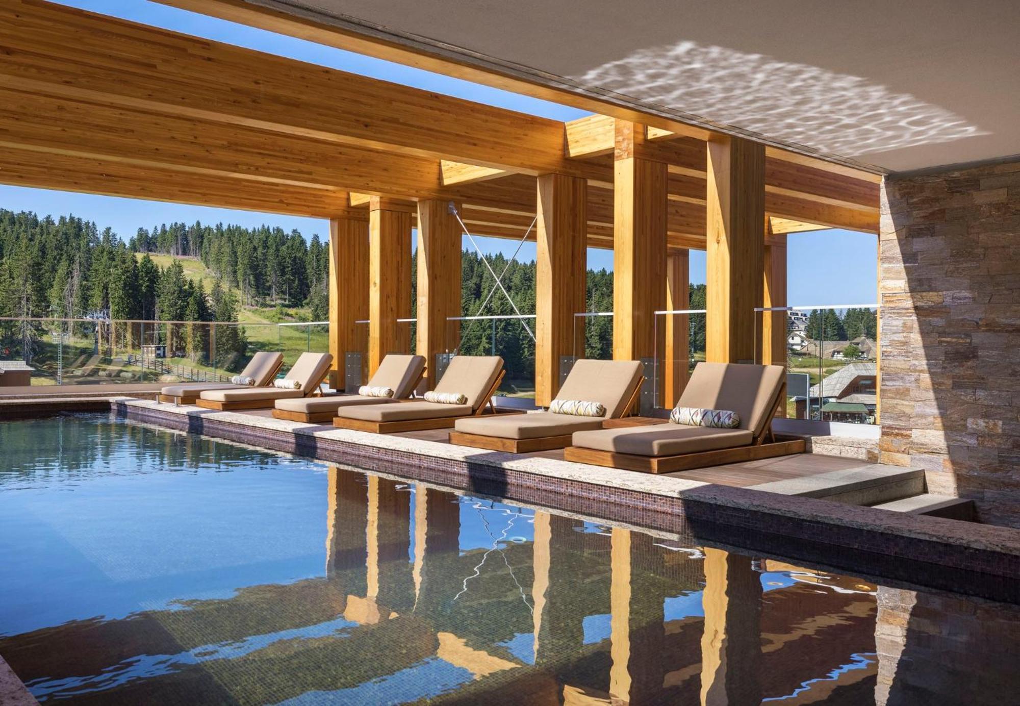Viceroy Kopaonik Serbia エクステリア 写真 The spa at The Lodge at Blue Sky