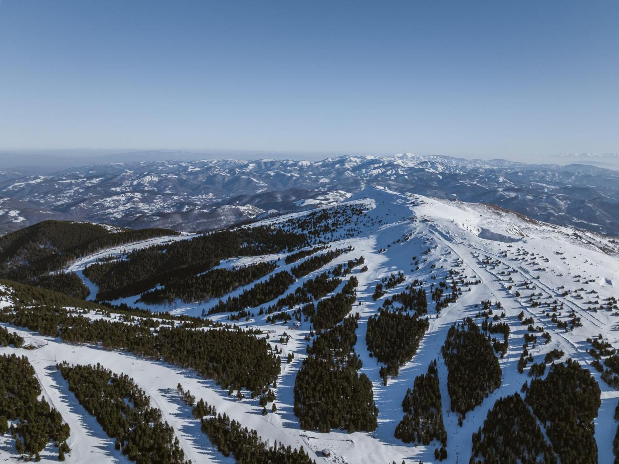 Viceroy Kopaonik Serbia エクステリア 写真 Aerial view of the ski resort